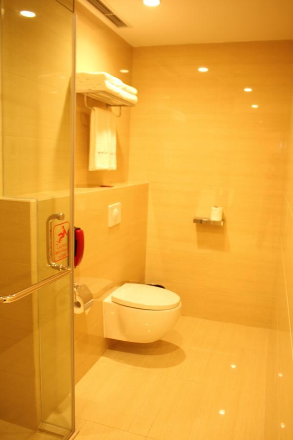 Intercity Hotel Qingdao Extérieur photo